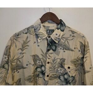 Silk Traders Mens Medium Hawaiian Floral Print Short Sleeve 100% Silk